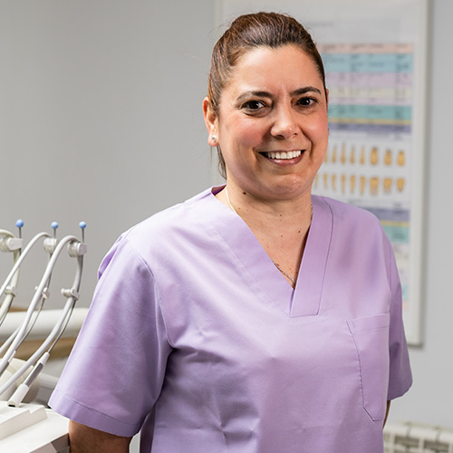 Isabel Brazuelo – Auxiliar dental Bio Salud Dental